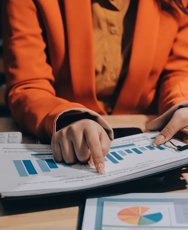 ADMINISTRATIVE AND FINANCIAL PROGRAMMES